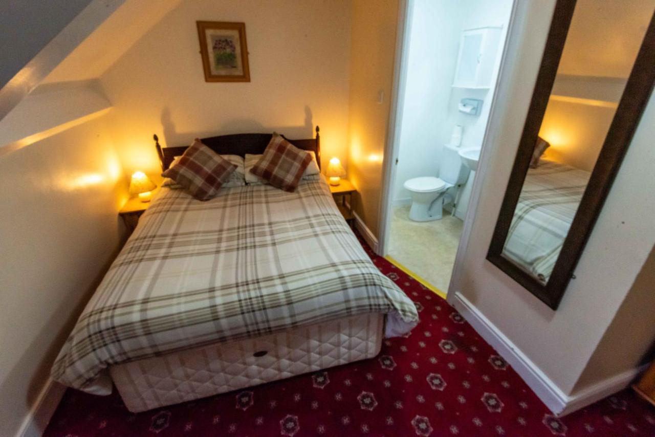 Aarondale Guest House Hartlepool Exteriör bild