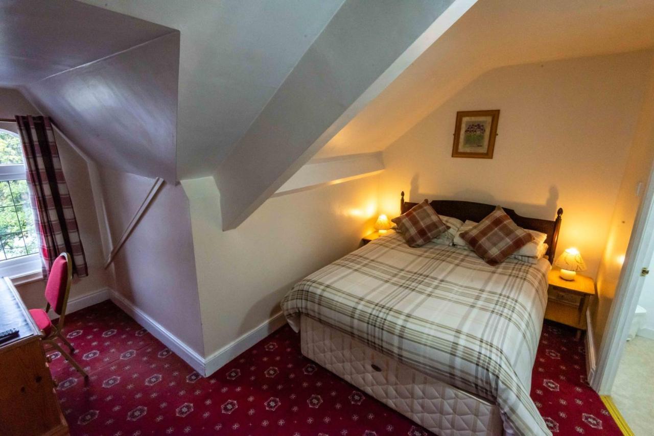 Aarondale Guest House Hartlepool Exteriör bild