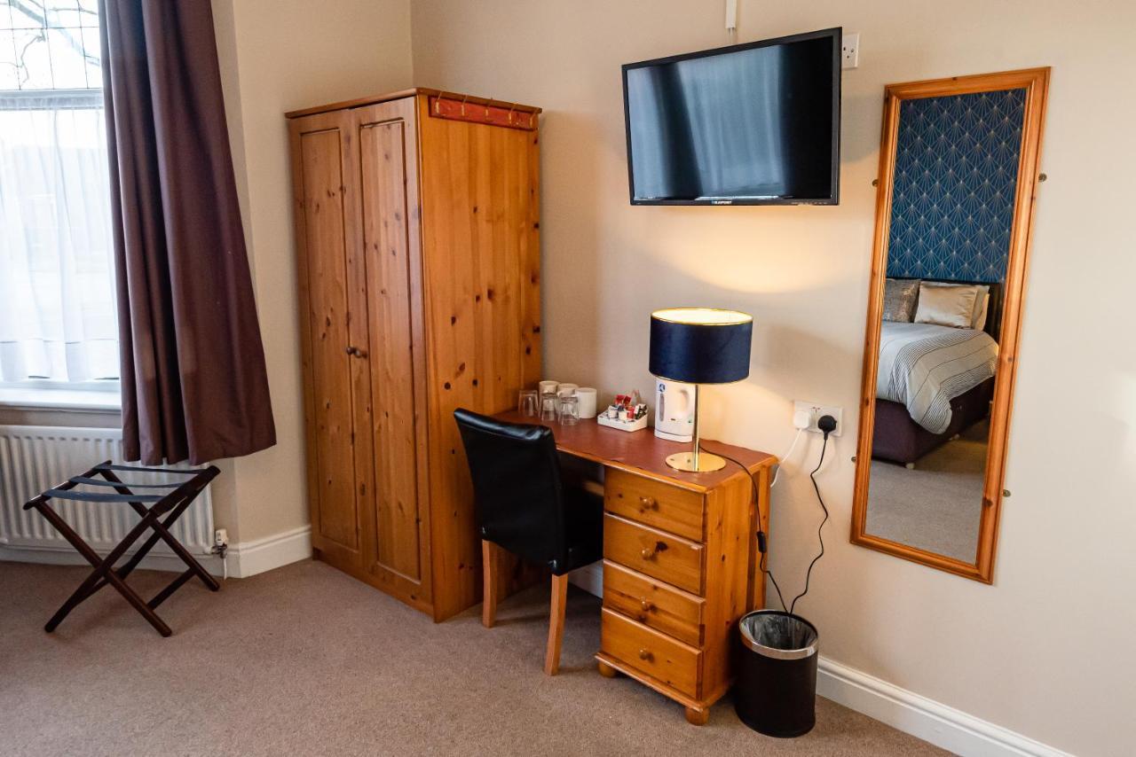 Aarondale Guest House Hartlepool Exteriör bild